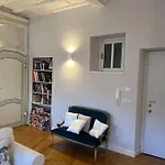 Appartamento Parigino A Torino